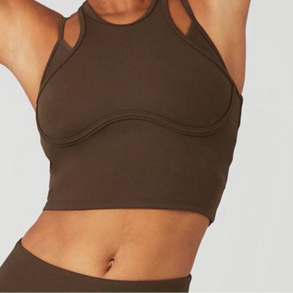 All ribbed brown layered tank